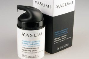Regeneration mit der Ultimate Moisture Hydrating Creme von YASUMI